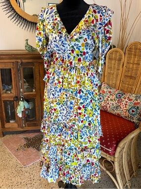 JESSIE ZHAO New York White Floral Print Maxi Dress! Ruffles! Short sleeves! Med